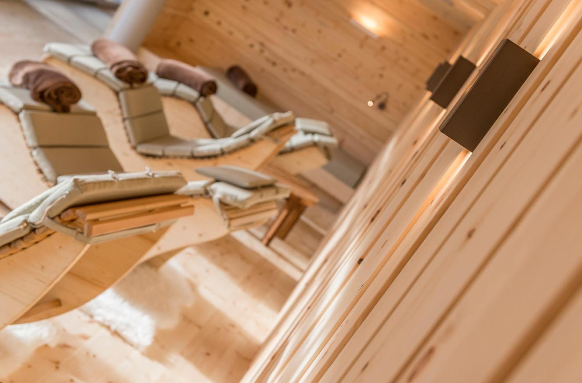 Bed & Breakfast Abis - Dolomites Rio di Pusteria Bagian luar foto