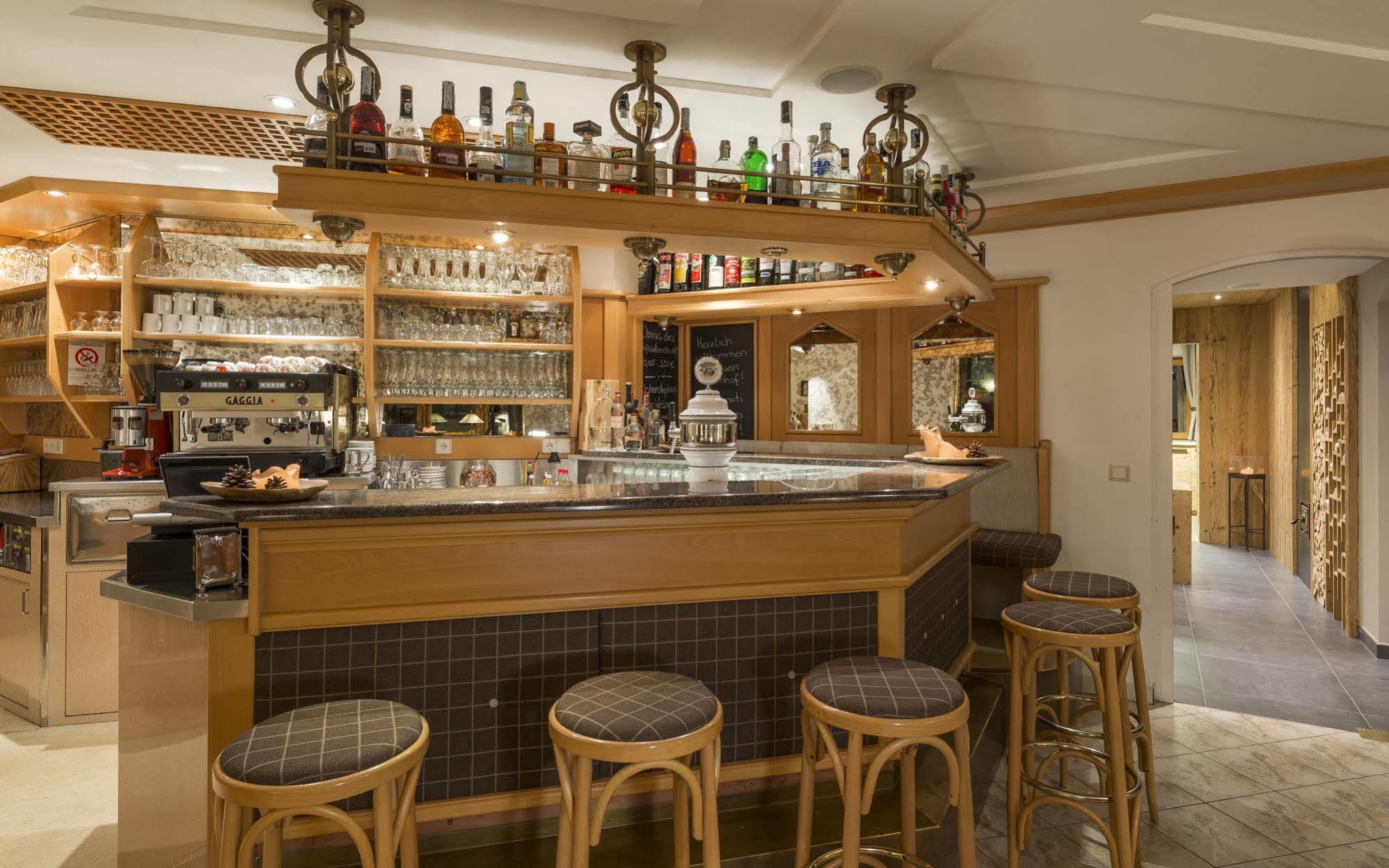 Bed & Breakfast Abis - Dolomites Rio di Pusteria Bagian luar foto